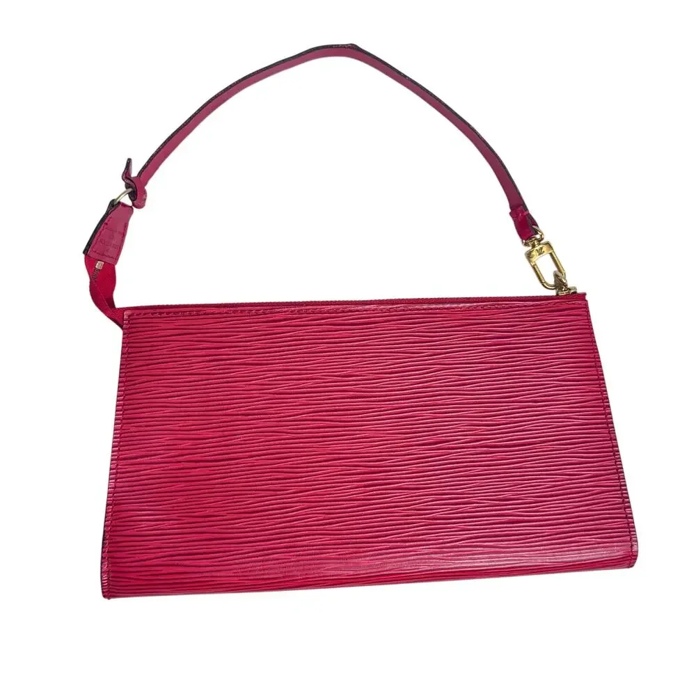 Louis Vuitton Epi Pochette Accessoires 24 Red wristlet gold hardware.